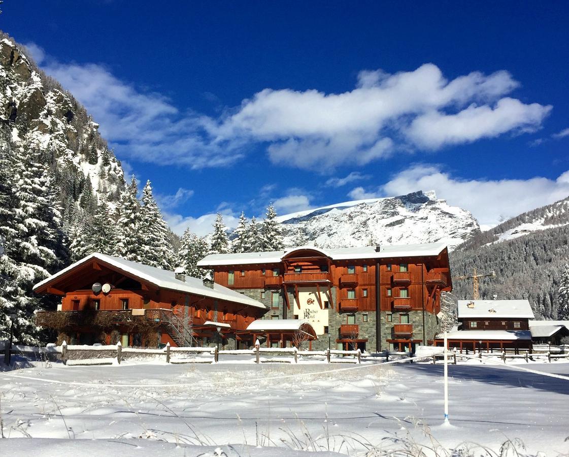 Le Rocher Hotel Champoluc Extérieur photo